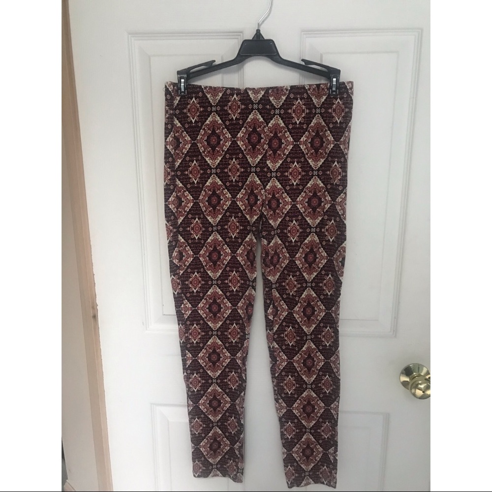 Pattern leggings